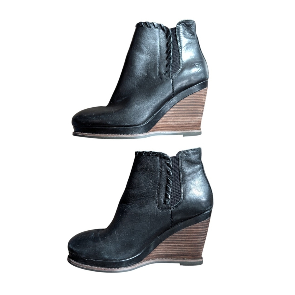Ariat Belle Whipstitch Wedge Ankle Boots in black leather 9B